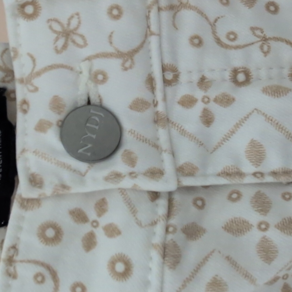 NYDJ Marilyn straight leg jeans size 4  NWT ! - Picture 10 of 13